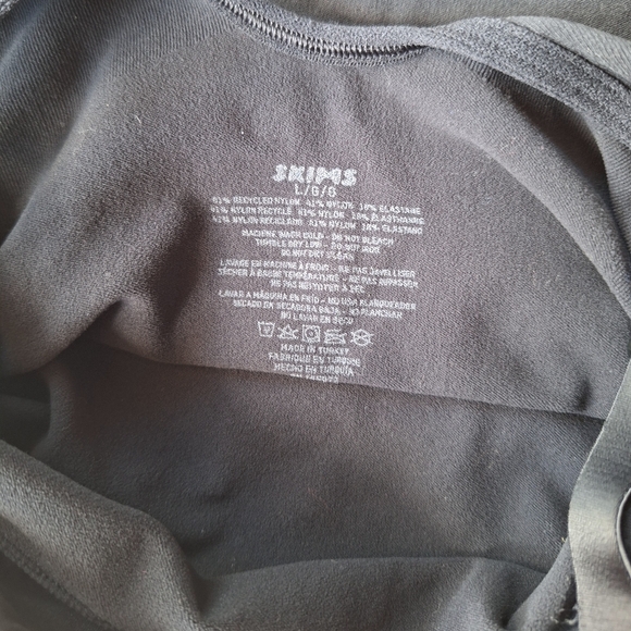 Skims Seamless Sculpt Brief Bodysuit‎ - Picture 9 of 9